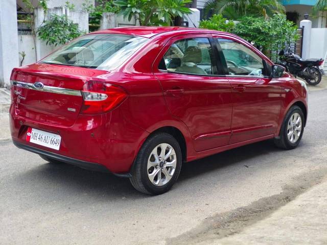 https://images10.gaadi.com/usedcar_image/4109928/original/processed_2e3a3a4e3a803ea4b316b545dd2f2fb8.jpg?imwidth=6402