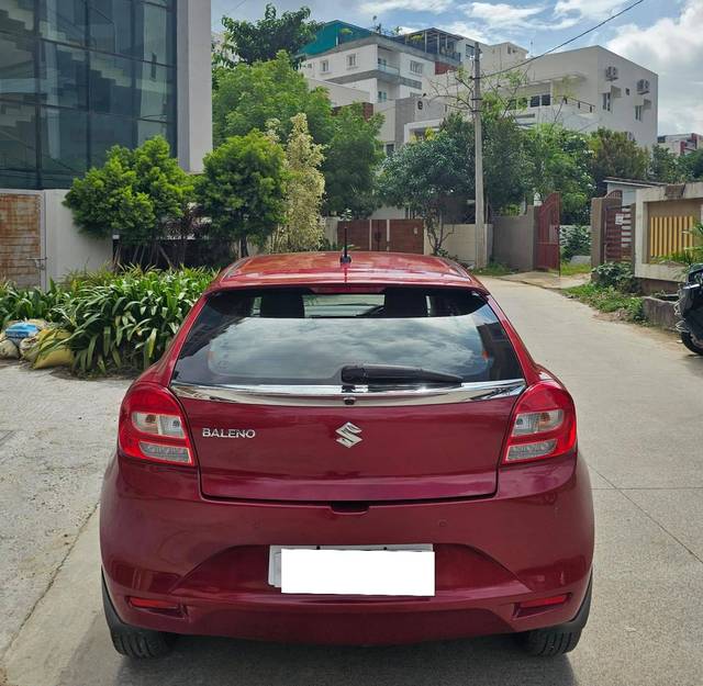 https://images10.gaadi.com/usedcar_image/4110066/original/processed_099dfec6b13491c39e6965c5930519d5.jpeg?imwidth=6402