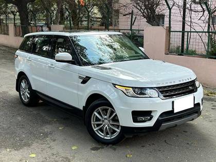 Land Rover Range Rover Sport 2.0 Petrol SE