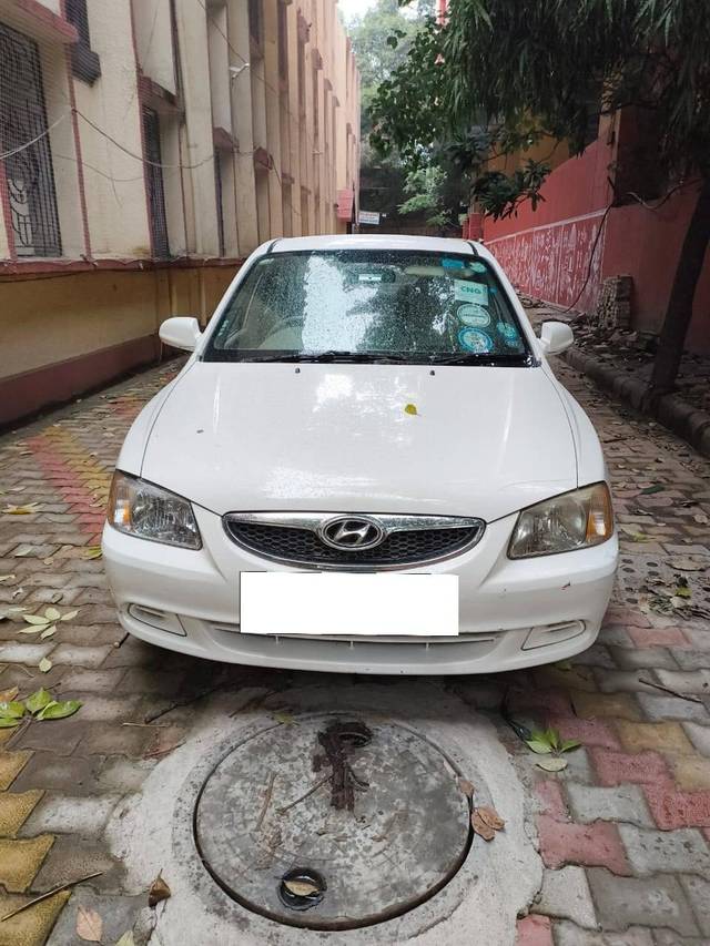 https://images10.gaadi.com/usedcar_image/4110274/original/processed_d11645e9-f332-4c3e-b9e1-cbebf3fbb1ed.jpeg?imwidth=6402