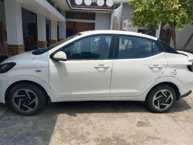 https://images10.gaadi.com/usedcar_image/4110422/original/processed_863be363-041a-49ea-a60d-c5ee96b1bffc.jpg?imwidth=6400