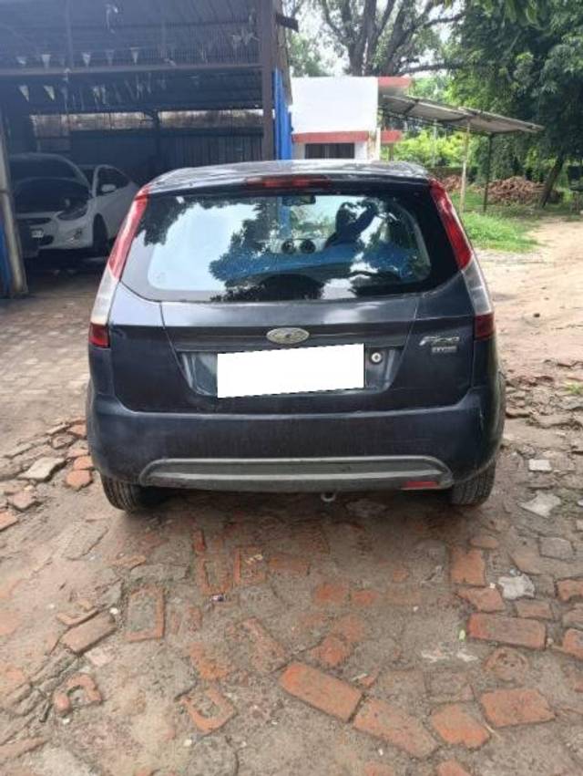 https://images10.gaadi.com/usedcar_image/4110431/original/processed_215ea7ff-12f9-4bb4-9e0d-79cf4ed1864a.jpg?imwidth=6401