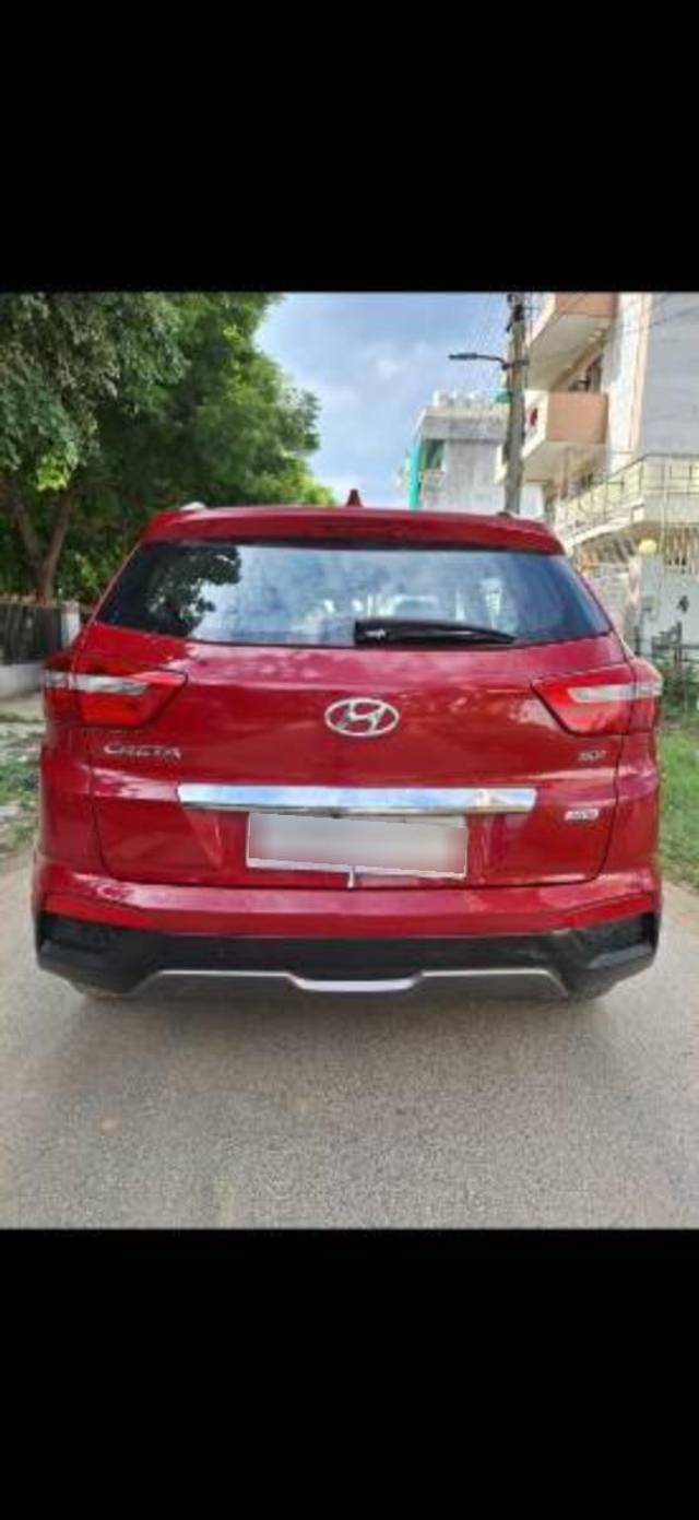 https://images10.gaadi.com/usedcar_image/4110680/original/processed_4c1c3d86-6572-4716-8a1f-5fd999451967.jpg?imwidth=6401