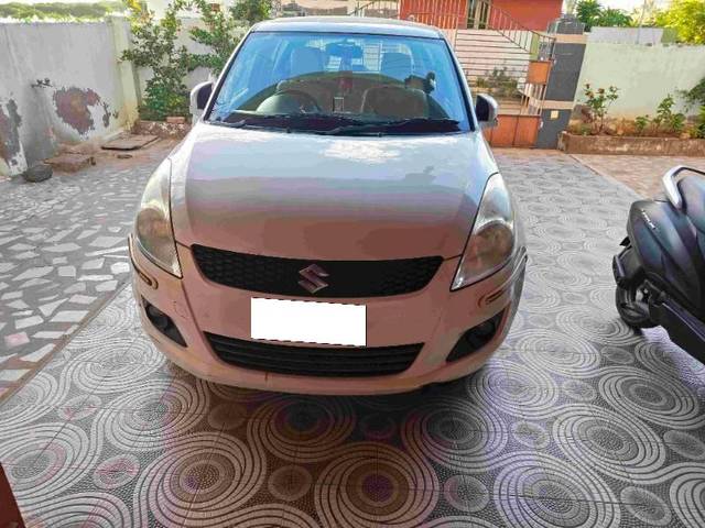 https://images10.gaadi.com/usedcar_image/4110772/original/processed_5982a21a-fd32-4fd8-8ed1-ee0ad47c7aed.jpg?imwidth=6400