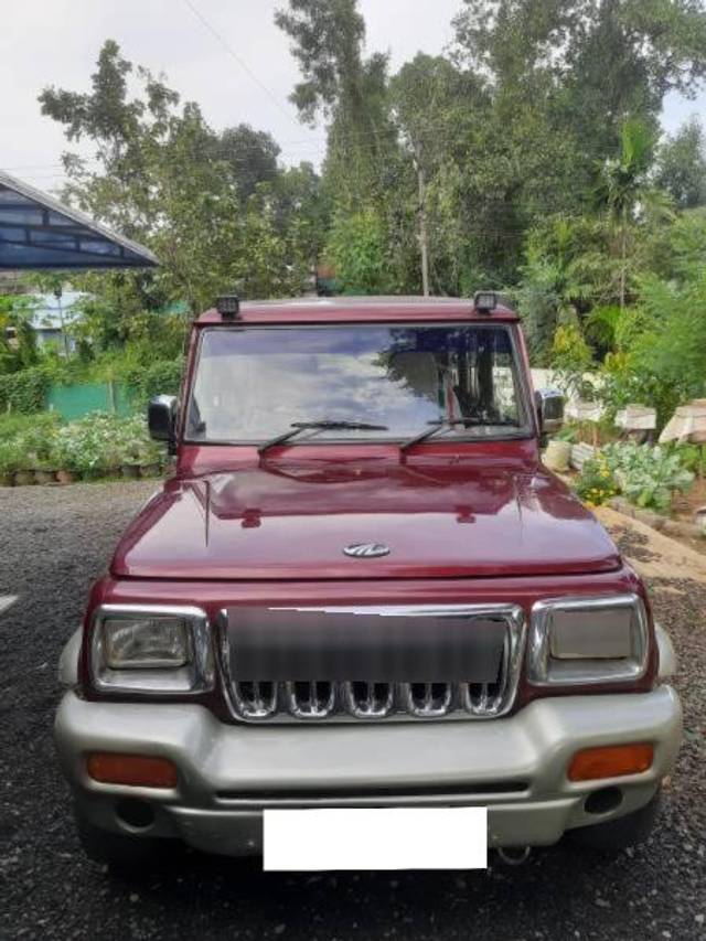 https://images10.gaadi.com/usedcar_image/4110809/original/processed_68756016-4938-4b45-bf7b-45d883f72708.jpg?imwidth=6402