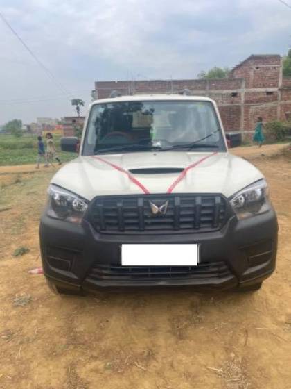 Mahindra Scorpio S