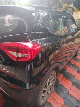 Mahindra XUV300 Mahindra XUV300 W8 Option BSVI