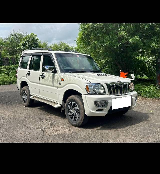 https://images10.gaadi.com/usedcar_image/4111106/original/processed_2ff9ccbf3102a167964d480976a651c3.jpg?imwidth=6400