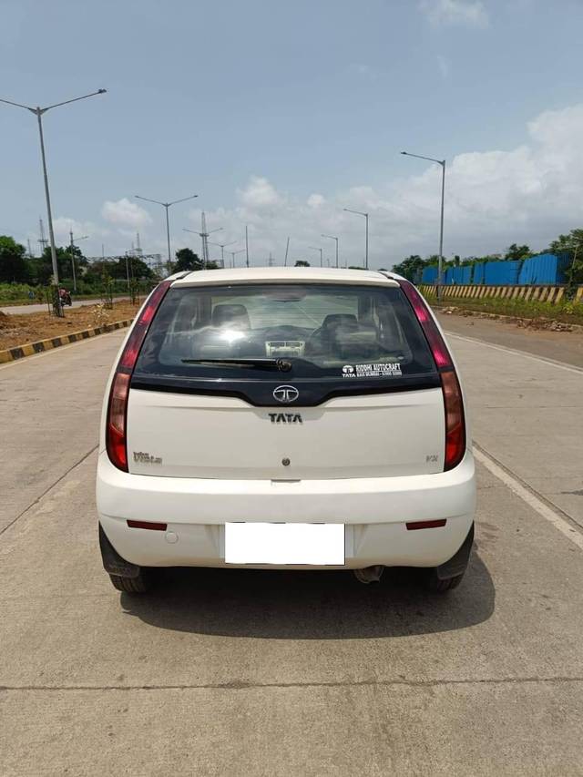 https://images10.gaadi.com/usedcar_image/4111160/original/processed_0285882d685f728967418556d0c1062c.jpg?imwidth=6402