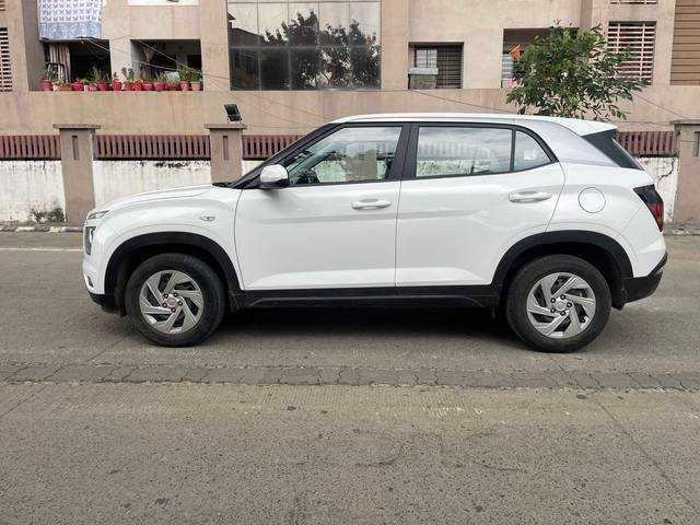 https://images10.gaadi.com/usedcar_image/4111285/original/00a6f8d316e691f72ed8d5af0f2a86ce.jpg?imwidth=6402