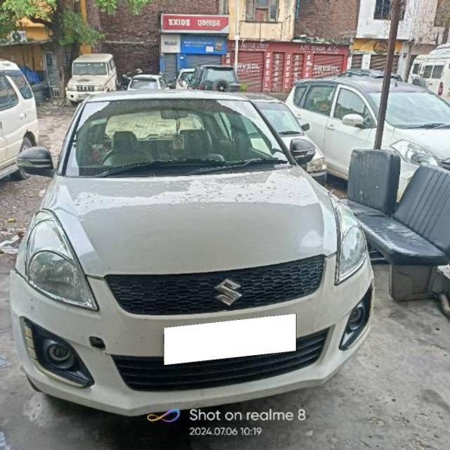 https://images10.gaadi.com/usedcar_image/4111347/original/processed_34f0db60-1924-4236-bacb-1f4e99ba698f.jpg?imwidth=6400