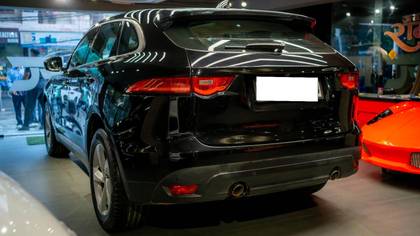 Jaguar F-Pace Prestige 2.0 Petrol