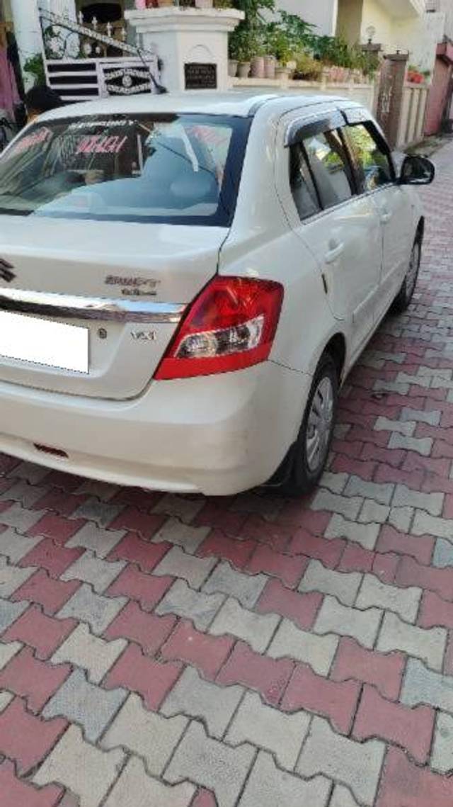 https://images10.gaadi.com/usedcar_image/4111625/original/processed_20ed7a09-0516-42b8-9a65-4ea623c41bb3.jpg?imwidth=6401