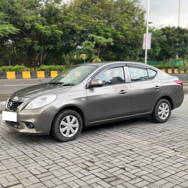 https://images10.gaadi.com/usedcar_image/4111870/original/processed_550c55855fcfa75786abe3b719cf6281.jpg?imwidth=6400