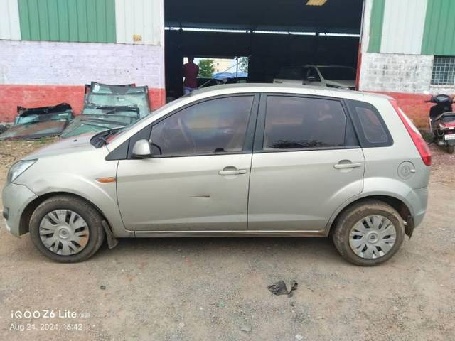 https://images10.gaadi.com/usedcar_image/4111939/original/processed_34a0b183-a8bb-48ec-a4db-779553e85b16.jpg?imwidth=6402