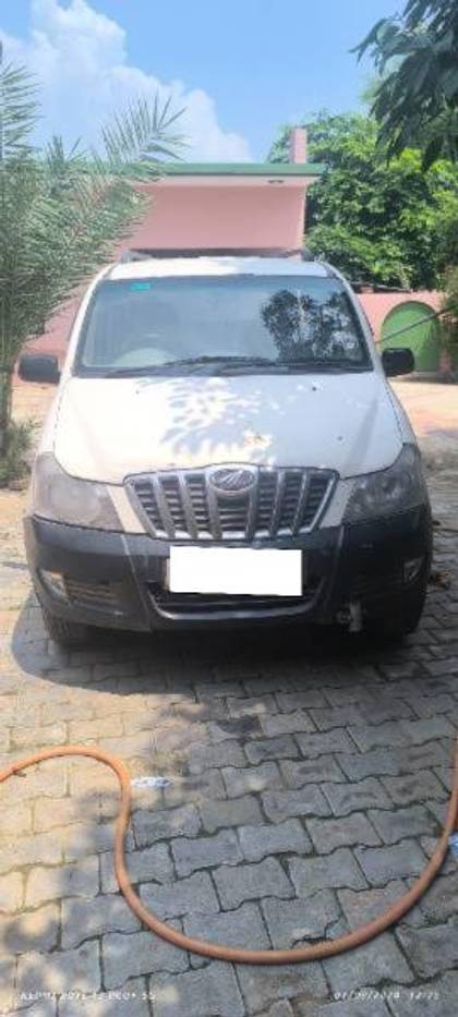 Mahindra Xylo D2