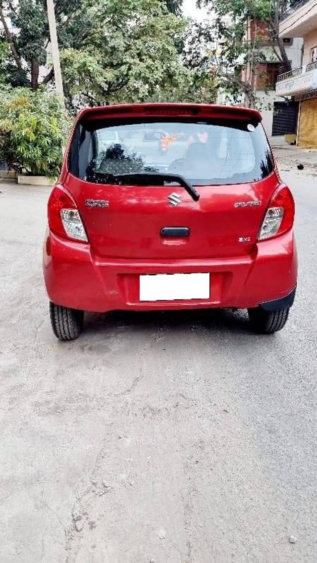 https://images10.gaadi.com/usedcar_image/4112245/original/processed_d99dae17-660f-4f04-9885-d03a57cb51c1.jpg?imwidth=6402