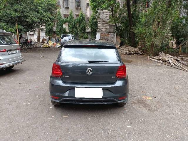 https://images10.gaadi.com/usedcar_image/4112293/original/processed_52207a25-b868-475c-ac21-a349444e8e31.jpg?imwidth=6402