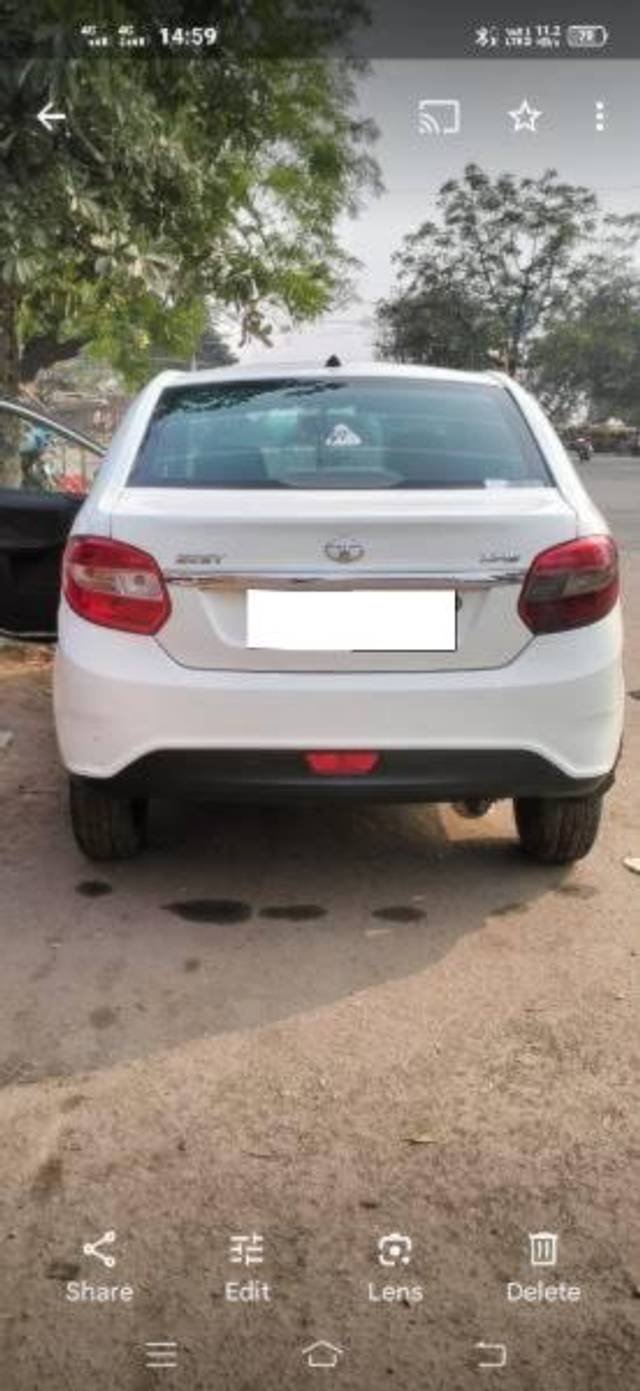 https://images10.gaadi.com/usedcar_image/4112408/original/processed_14e6bf05-cb99-4bc3-8957-f33642867427.jpg?imwidth=6401