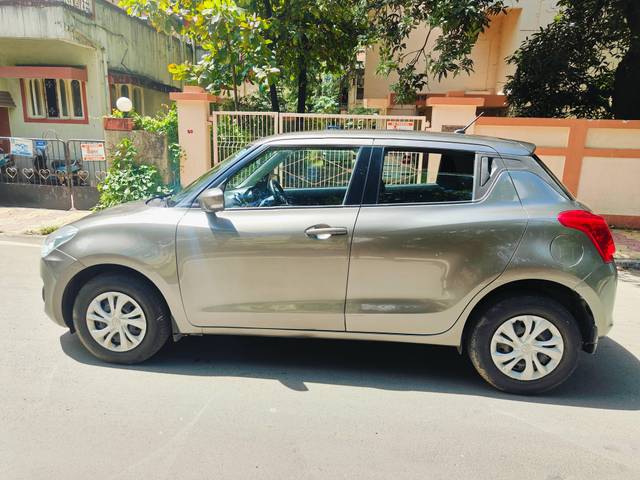 https://images10.gaadi.com/usedcar_image/4112510/original/processed_52e2de8dba1b874ecdf63cf0575bad4c.jpg?imwidth=6402