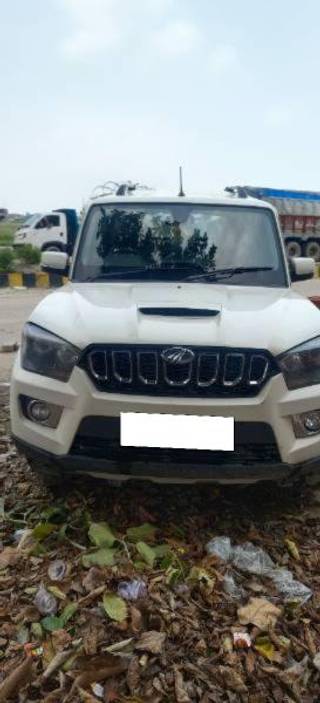 Mahindra Scorpio 2014-2022 Mahindra Scorpio S11