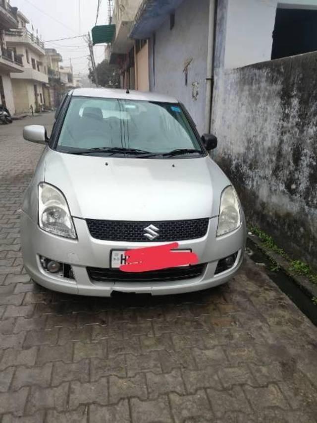 https://images10.gaadi.com/usedcar_image/4112638/original/processed_e0ccba8b-6e50-4cb4-acf6-891a4450aa6d.jpg?imwidth=6400