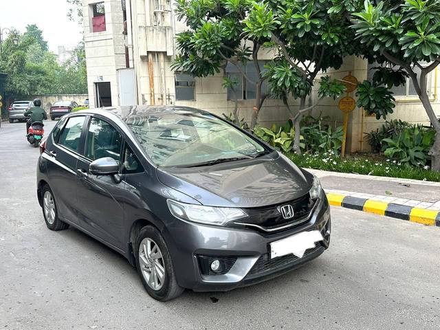 https://images10.gaadi.com/usedcar_image/4113146/original/processed_ac6a8e78d2c50276d22a4c3a35d11d56.jpg?imwidth=6400