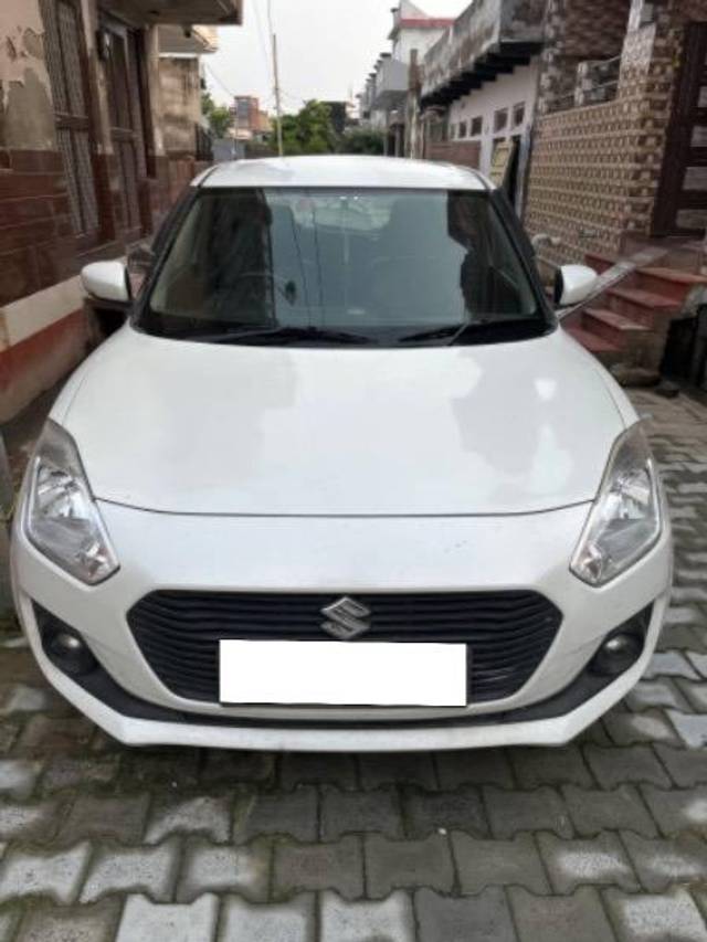 https://images10.gaadi.com/usedcar_image/4113183/original/processed_21ffad0f-56ef-49b6-9877-6a5cb62b786e.jpg?imwidth=6400