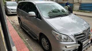 Toyota Innova Toyota Innova 2.5 VX (Diesel) 7 Seater BS IV