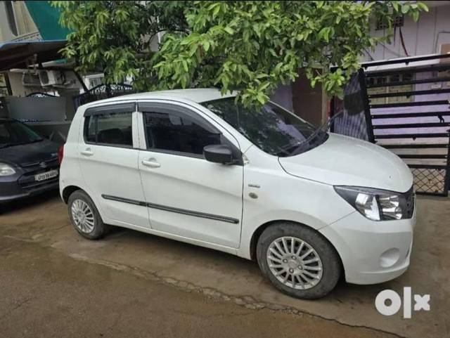 https://images10.gaadi.com/usedcar_image/4113402/original/processed_28138868-fdfe-440d-bacd-0faab2491a96.jpg?imwidth=6400