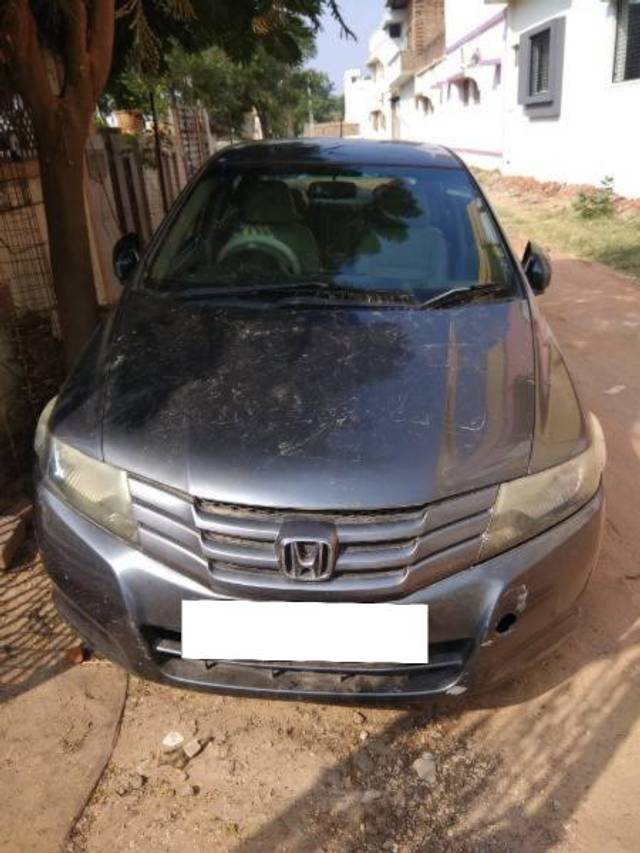 https://images10.gaadi.com/usedcar_image/4113405/original/processed_3b8c389f-2a3a-4667-ae8c-1c4537f25867.jpg?imwidth=6400