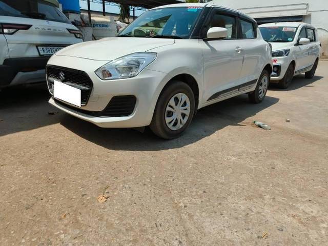 https://images10.gaadi.com/usedcar_image/4113466/original/processed_22cca1d4-e8fd-4ace-b4fa-fb9d41c40d82.jpg?imwidth=6400