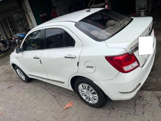 https://images10.gaadi.com/usedcar_image/4113532/original/processed_23ddc7bc-0c33-40b5-b444-561babb655a4.jpeg?imwidth=6400