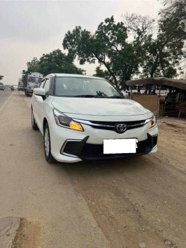 https://images10.gaadi.com/usedcar_image/4113578/original/processed_689abd6c-22e8-402f-a9ee-1e2dd83afadf.jpeg?imwidth=6400