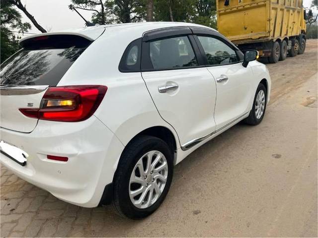 https://images10.gaadi.com/usedcar_image/4113578/original/processed_8b3cc3b9-910e-4cde-bd54-370ee5a2b014.jpeg?imwidth=6401