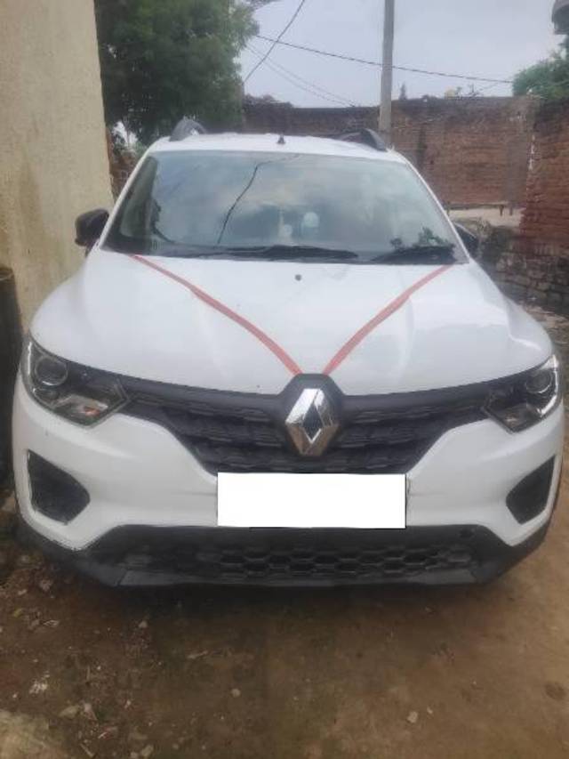 https://images10.gaadi.com/usedcar_image/4113850/original/processed_ed892e84-9ea3-472d-9fa7-3101cdafd919.jpg?imwidth=6400