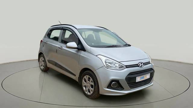 https://images10.gaadi.com/usedcar_image/4113961/original/34bcbaaba0e2f360c0a9f05910437480.jpg?imwidth=6400