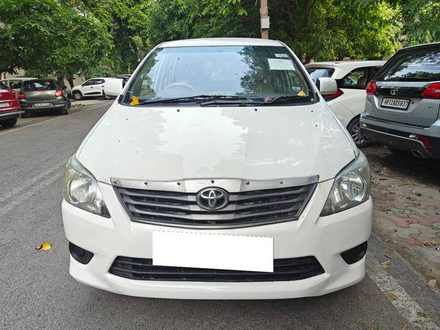 https://images10.gaadi.com/usedcar_image/4114071/original/processed_ba0115a2c624a96dcfb6ee6bd56ebad7.jpg?imwidth=6401