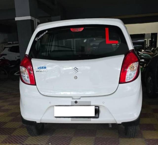 https://images10.gaadi.com/usedcar_image/4114162/original/processed_2d17e8e8-9ed2-464c-a6ff-ab15a8eecf0d.jpg?imwidth=6401