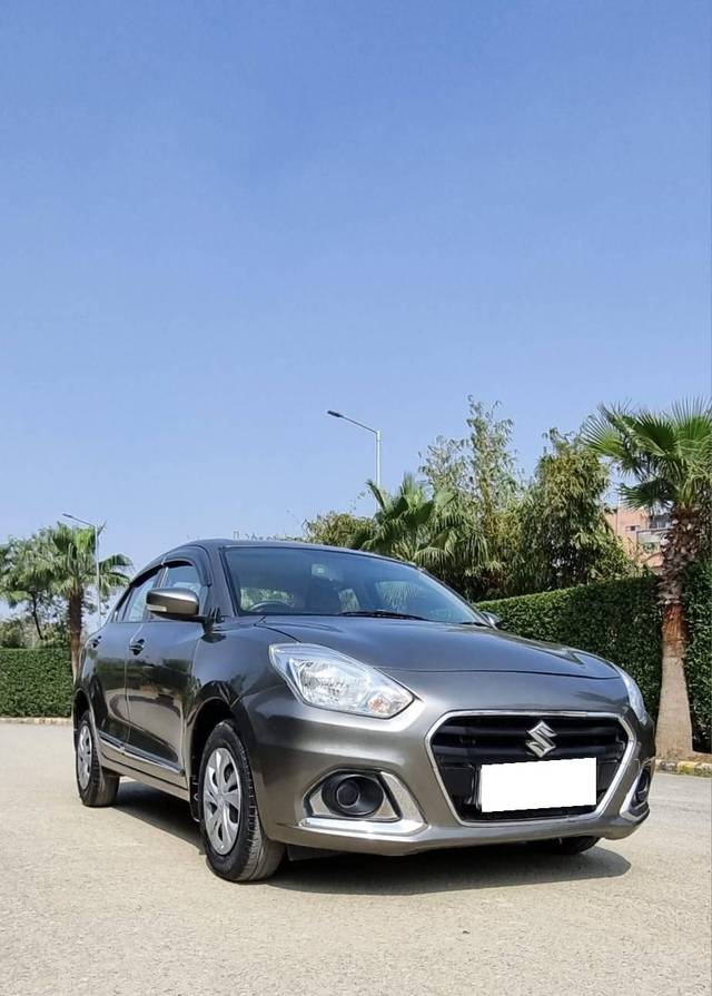 https://images10.gaadi.com/usedcar_image/4114171/original/processed_a0a535ed264e2fe4723e9d761d9e2741.jpg?imwidth=6400