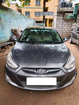 Hyundai Verna 2011-2015 Hyundai Verna 1.6 SX CRDi (O)