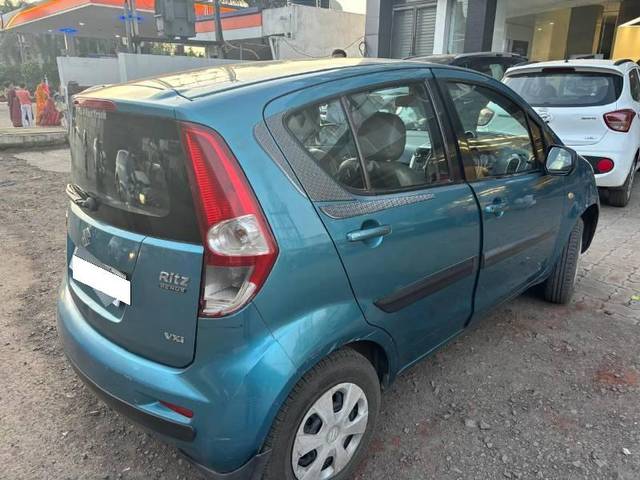 https://images10.gaadi.com/usedcar_image/4114414/original/processed_814221f4-567b-4ce5-b43e-2eada638fc22.jpg?imwidth=6401