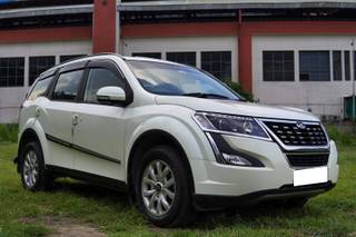 Mahindra XUV500 Mahindra XUV500 W9