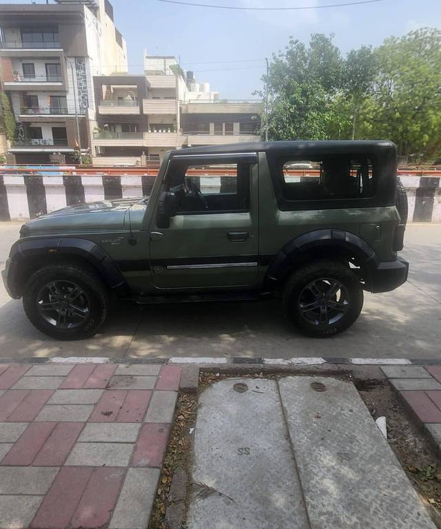 https://images10.gaadi.com/usedcar_image/4114484/original/processed_428385d39fa53279fb1663b6988c0331.jpg?imwidth=6402