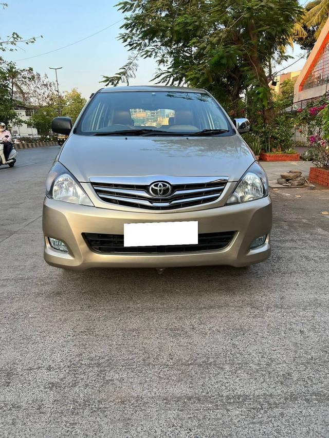 https://images10.gaadi.com/usedcar_image/4114551/original/processed_050f4f1b660f0cc6ea7dbd7c7d65781d.jpeg?imwidth=6400