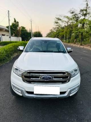 Ford Endeavour 2015-2020 Ford Endeavour 2.2 Titanium AT 4X2 Sunroof