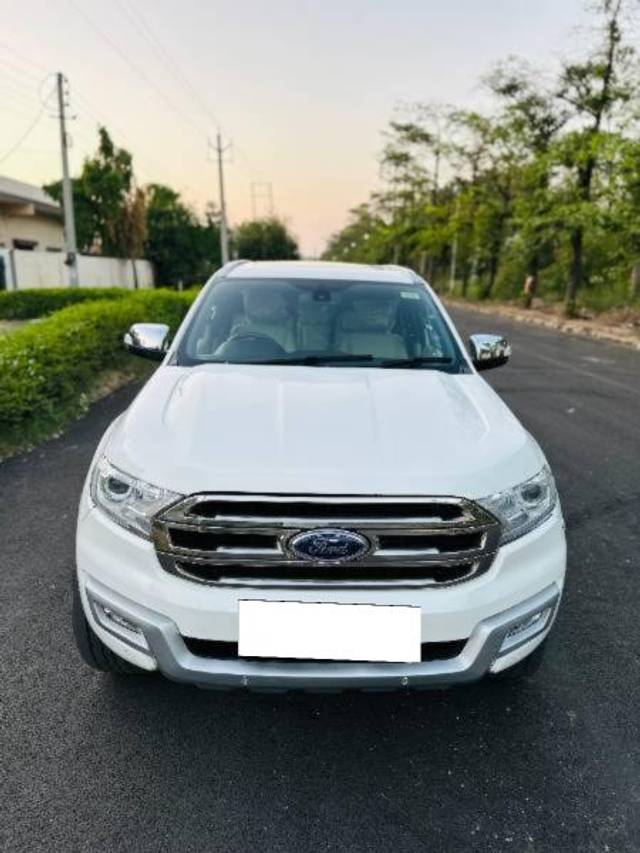 https://images10.gaadi.com/usedcar_image/4114742/original/processed_d02ad771-70d9-4b6c-ac78-facf371bb55a.jpg?imwidth=6400