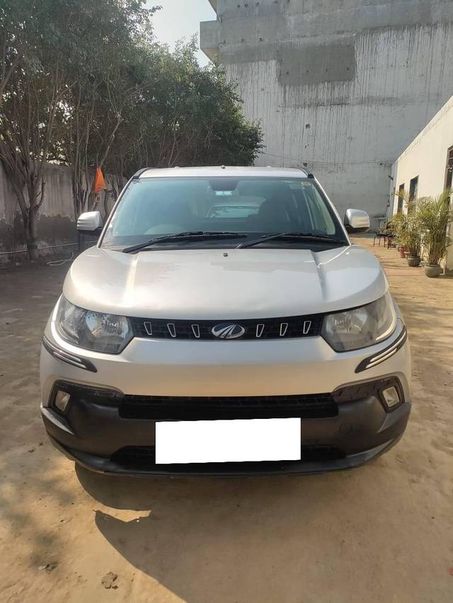 https://images10.gaadi.com/usedcar_image/4115005/original/processed_515391c982cf3075eaa243fdbd05d351.jpg?imwidth=6402