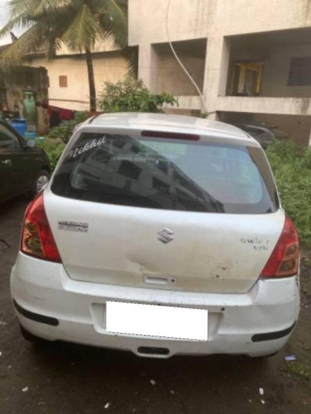 https://images10.gaadi.com/usedcar_image/4115175/original/processed_12bcfbc1-b4a7-47f7-9159-3b7e198922d8.jpg?imwidth=6401