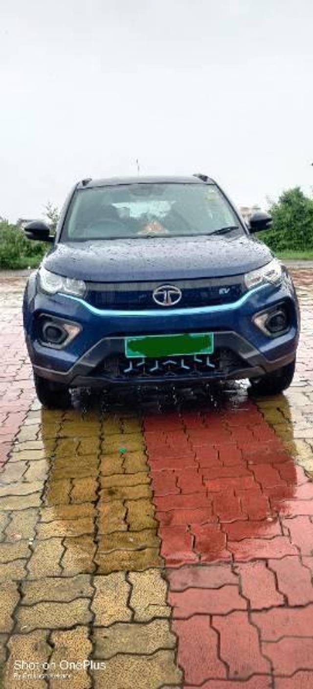 https://images10.gaadi.com/usedcar_image/4115666/original/processed_c0790a02-a812-47f7-a1e9-ecd026176612.jpg?imwidth=6400